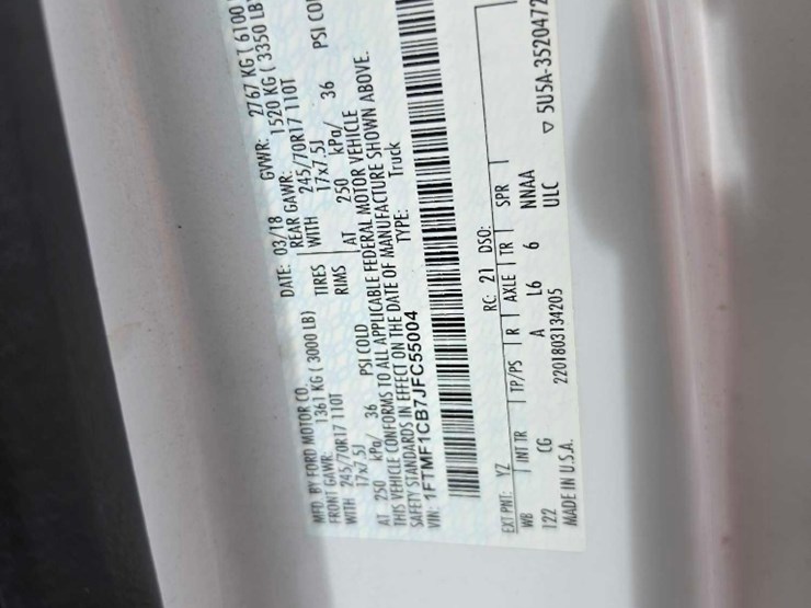 2018-ford-f150-xl-image-16
