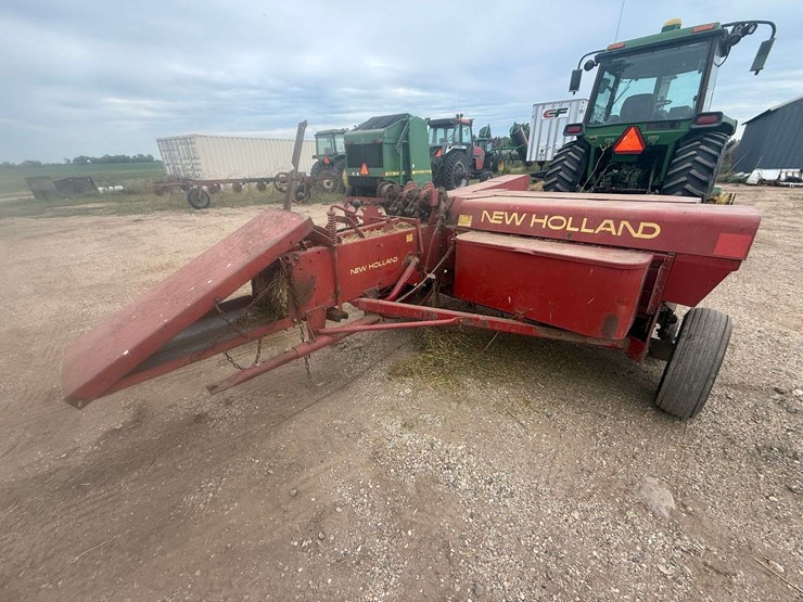 new-holland-273-image-5