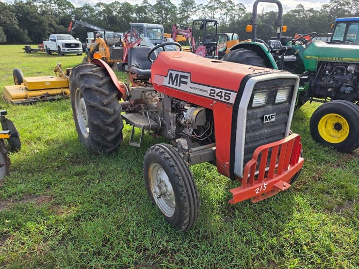 massey-ferguson-245-image-1
