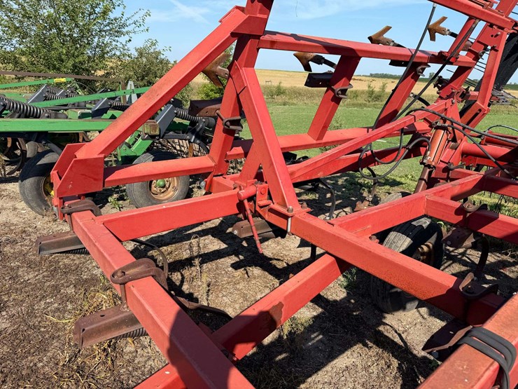 case-ih-4800-image-16