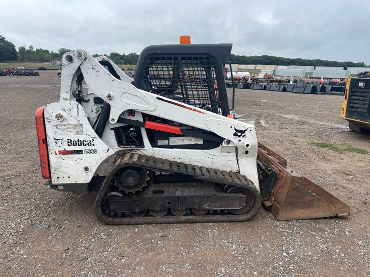 bobcat-t590-image-6