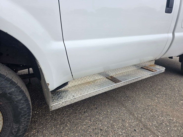 1999-ford-f250-xl-image-25