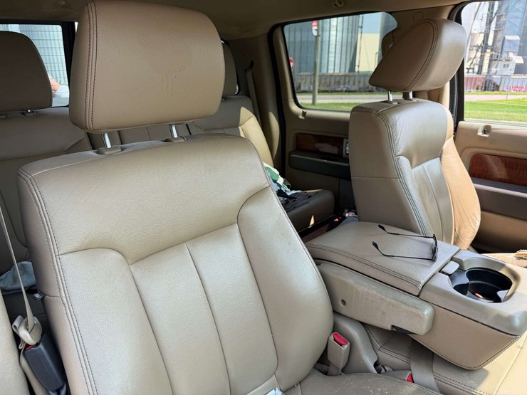 2010-ford-f150-lariat-image-55