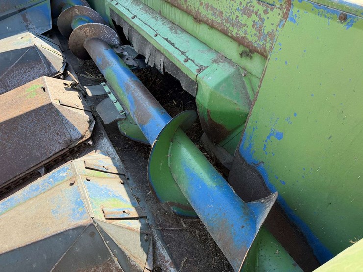 john-deere-444-image-5
