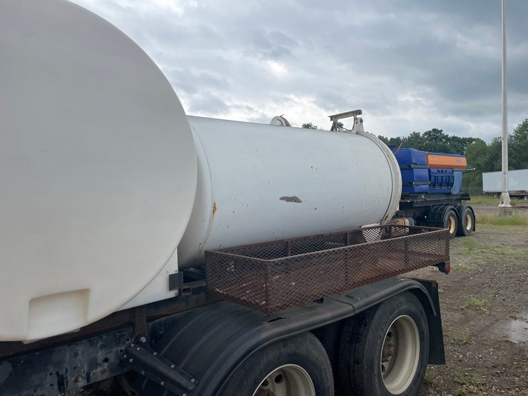 2007-kenworth-t800-image-21