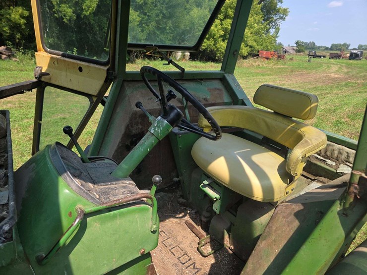 john-deere-4020-image-35