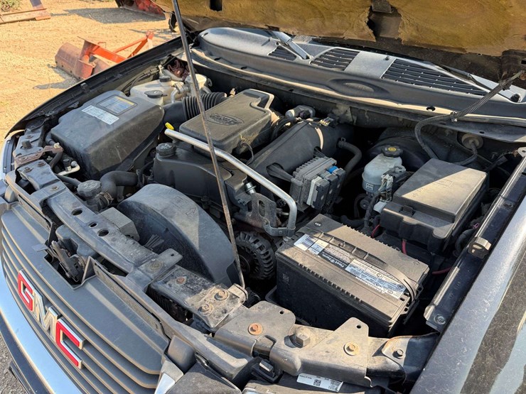 2004-gmc-envoy-image-43
