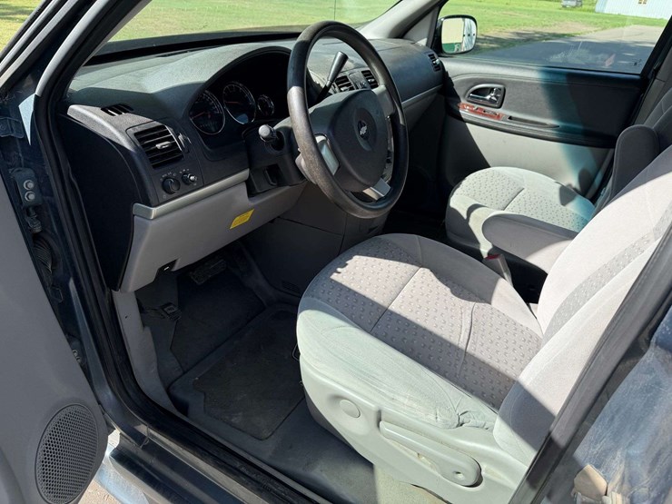 2007-chevrolet-uplander-image-24