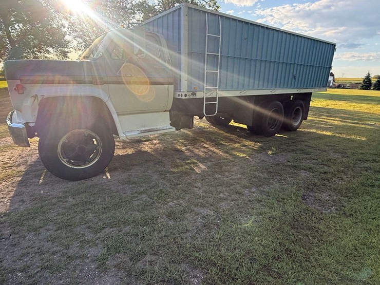 1977-chevrolet-c65-image-22