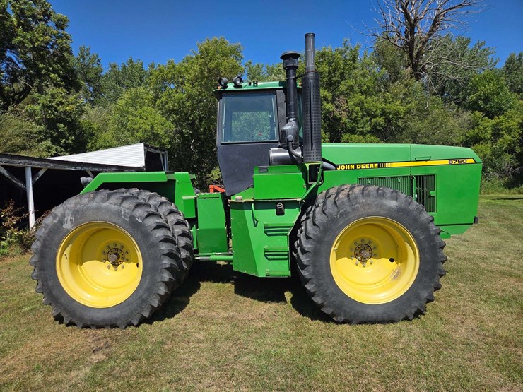 1992-john-deere-8760-image-2