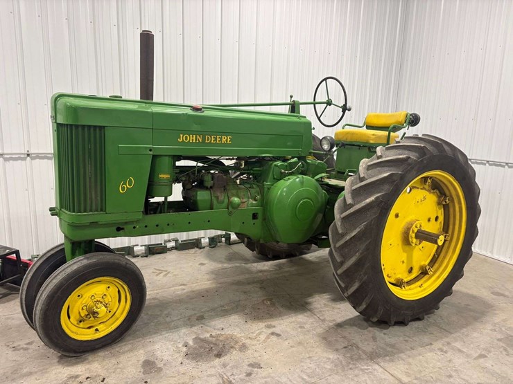 1955-john-deere-60-image-1