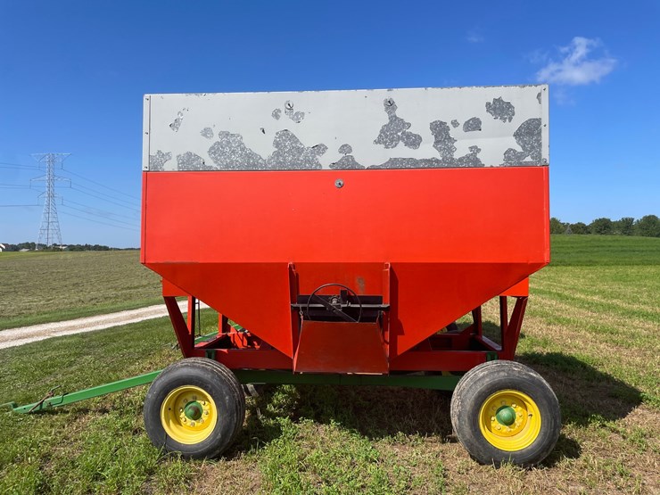 john-deere-1075-image-8