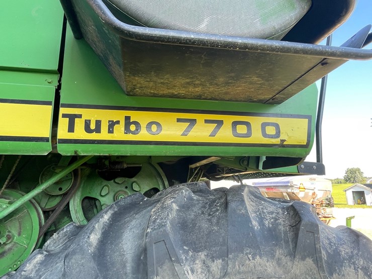1978-john-deere-7700-image-14