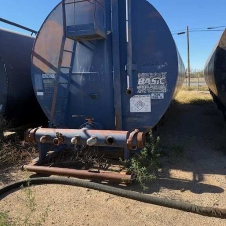 500BBL SKIDDED FRAC TANK
