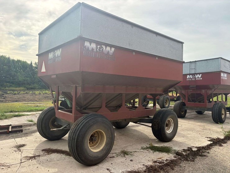 m&w-little-red-wagon-image-3