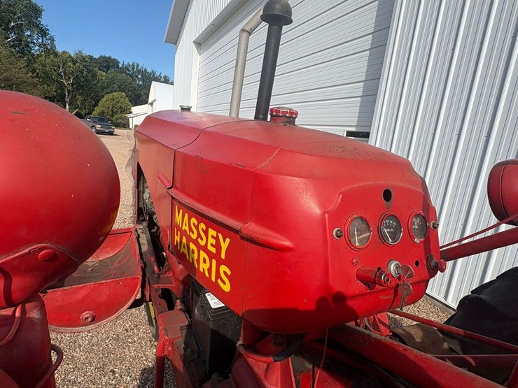massey-ferguson-30-image-26