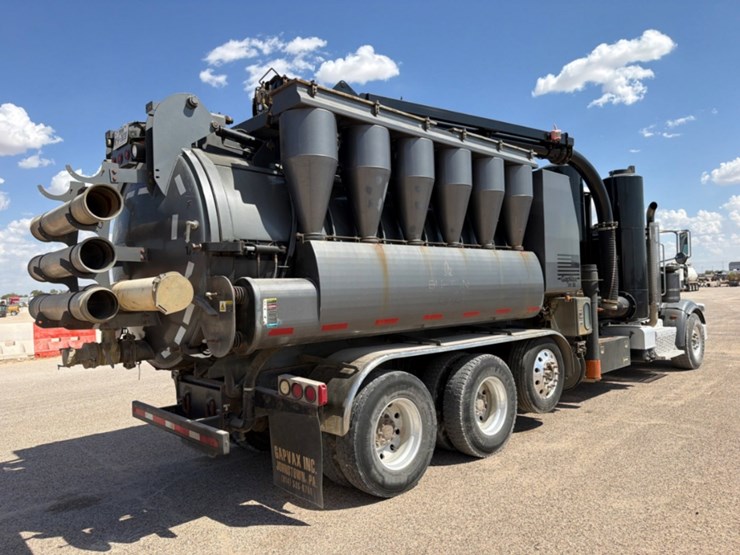 2018-peterbilt-367-image-8