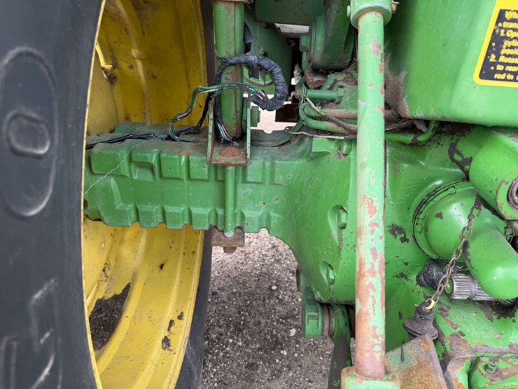 john-deere-4020-image-52