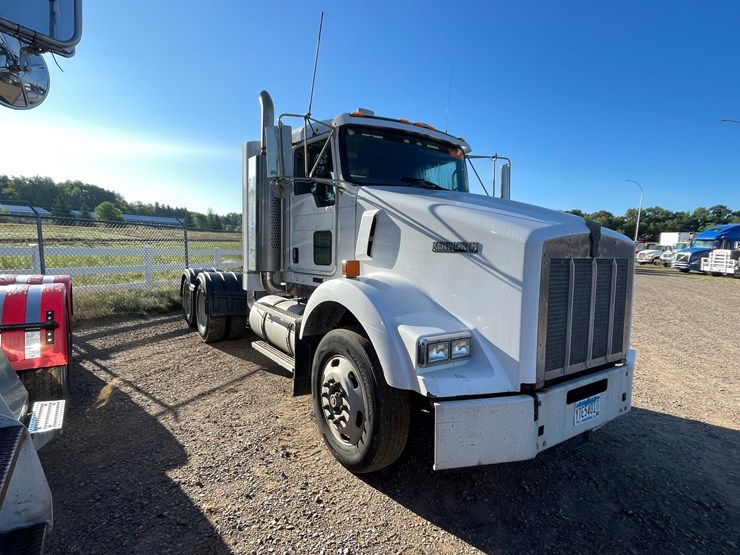 2006-kenworth-t800b-image-5
