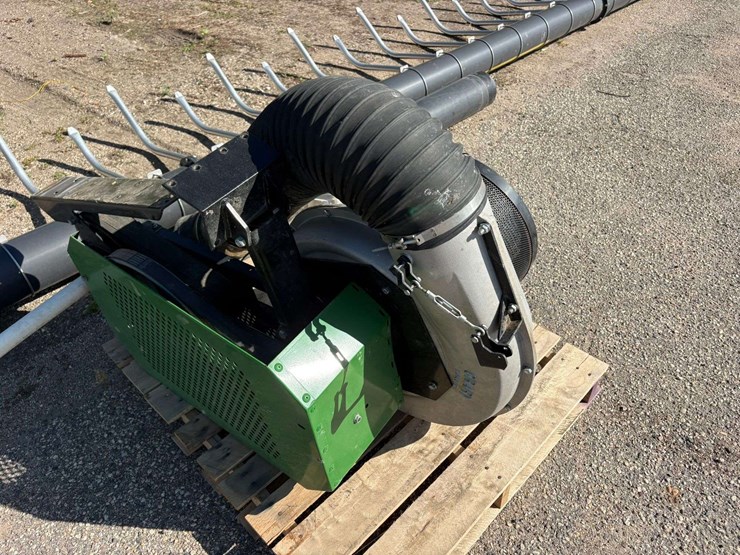 john-deere-630f-image-15