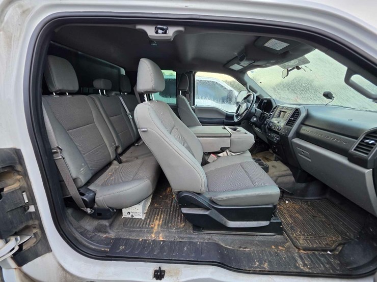 2019-ford-f250-xl-image-7