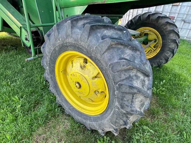 1978-john-deere-7700-image-10