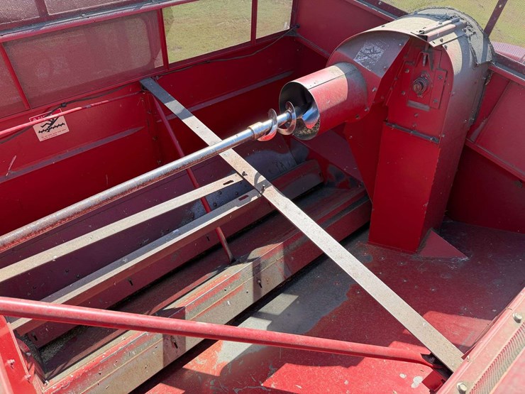 case-ih-1660-image-55