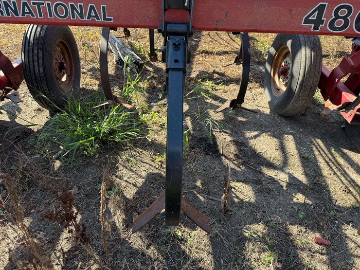 case-ih-4800-image-27