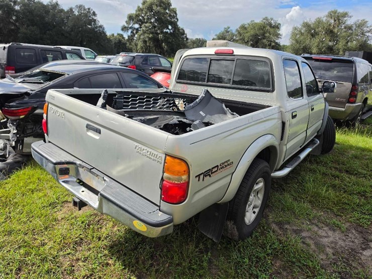 toyota-tacoma-image-4