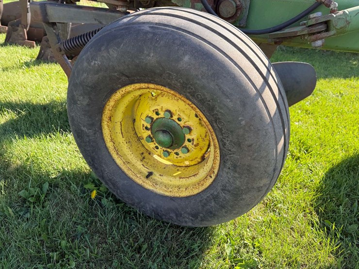 john-deere-2800-image-19