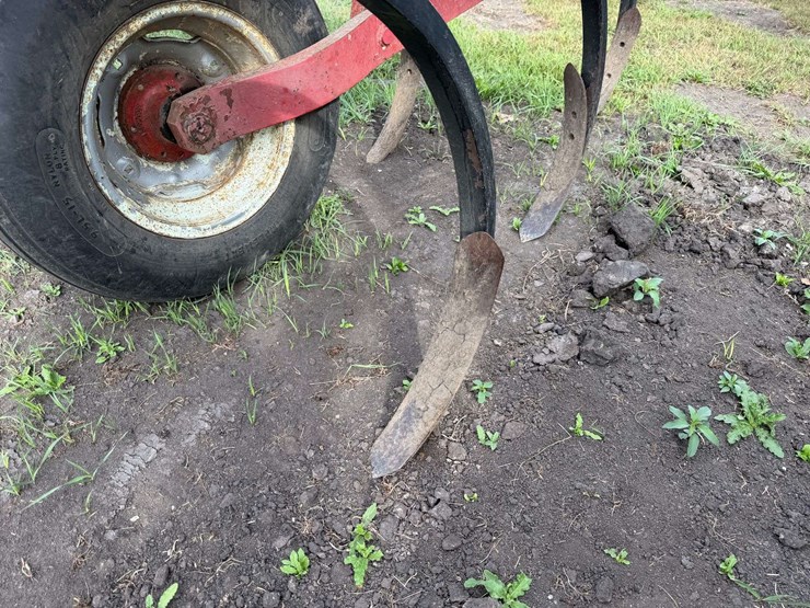case-ih-55-image-9