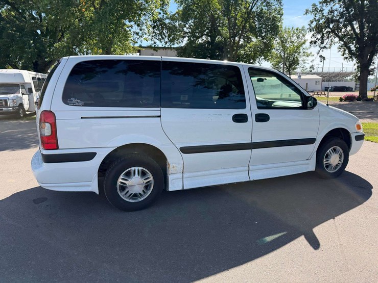 2005-chevrolet-venture-image-7