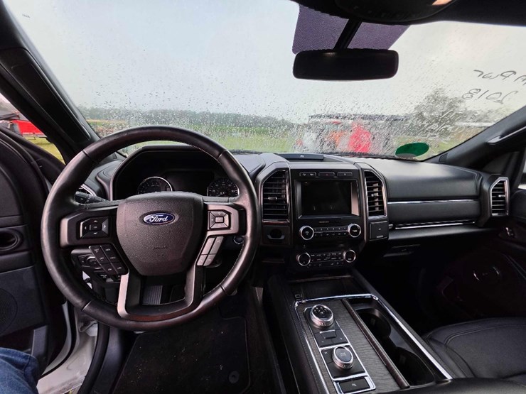 2018-ford-expedition-image-15