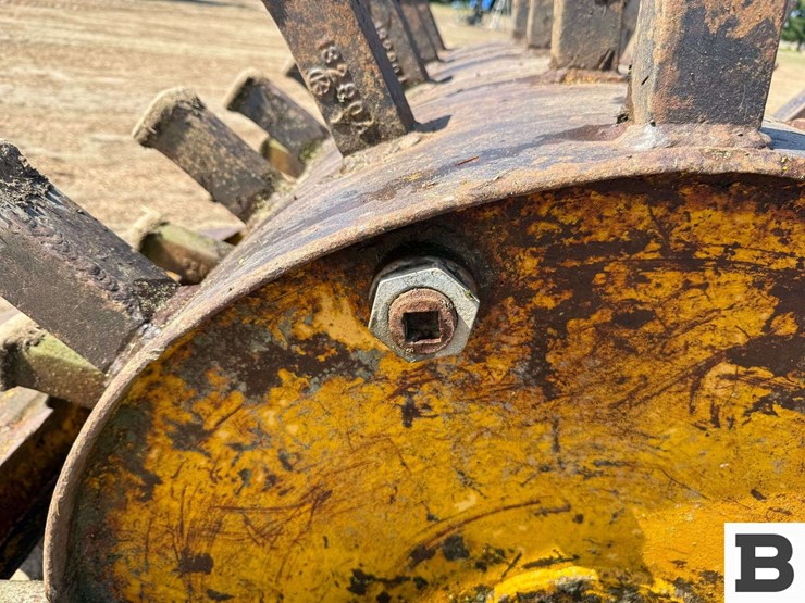 sheepsfoot-compaction-roller-image-15
