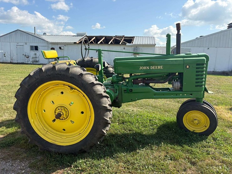 1951-john-deere-b-image-3