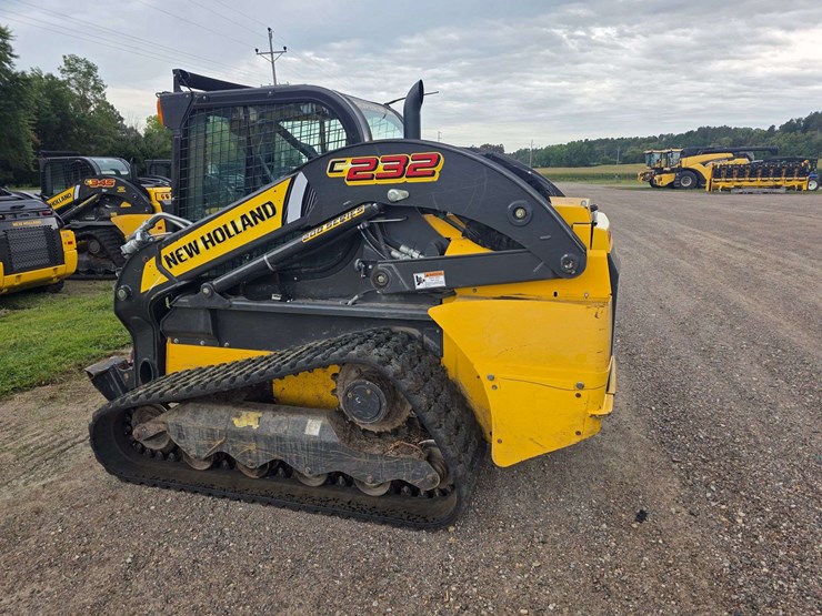 new-holland-c232-image-7