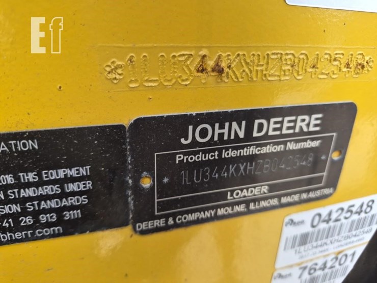 2016-deere-344k-image-18