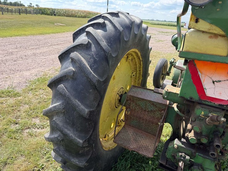 john-deere-50-image-9