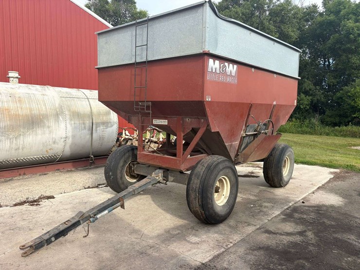 m&w-little-red-wagon-image-1