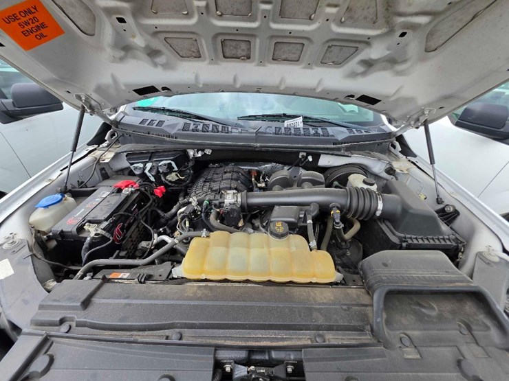 2020-ford-f150-xl-image-14