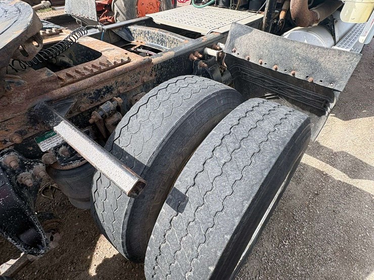 1997-cummins-m11-image-12