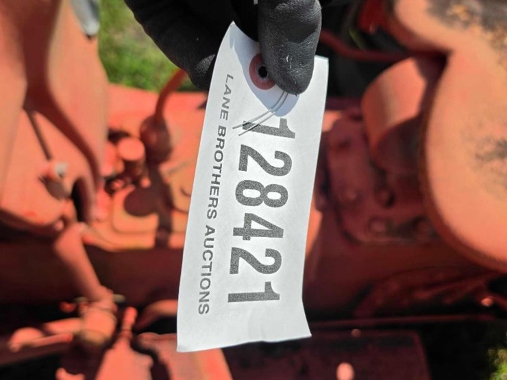 1950-ford-tractor-image-7