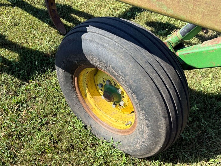 john-deere-714-image-20
