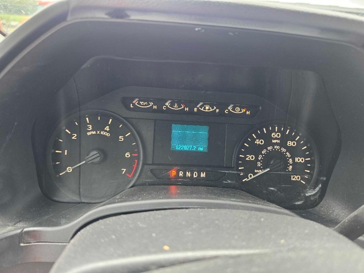 2019-ford-f150-xl-image-13
