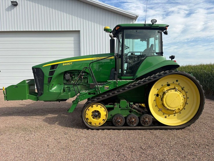2006-john-deere-8430t-image-3