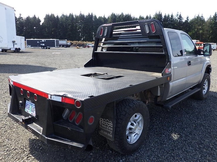 2004-chevrolet-2500hd-image-5