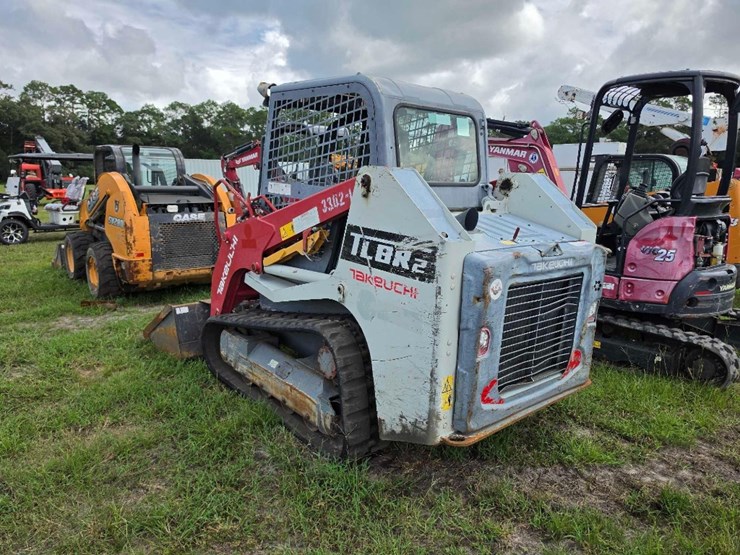 2022-takeuchi-tl8r2-image-3