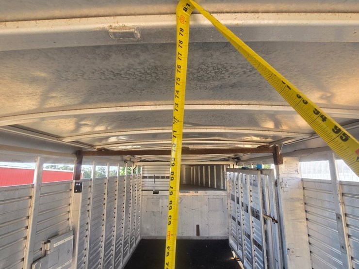 #26361-•-1995-30'-featherlite-trailer-image-34