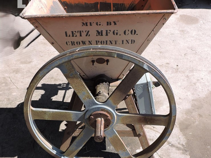 letz,-no.-80-burr-mill,-v-pulley-drive,-no-motor-image-2