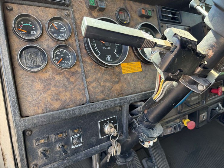 1994-kenworth-t600-image-70